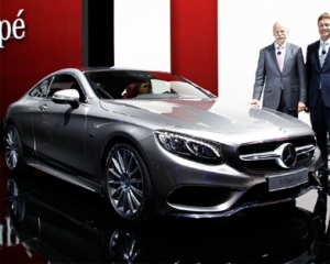 Mercedes показал новое купе S-Class на Женевском автосалоне 2014