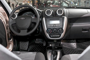 «АвтоВАЗ» назвал цены на новые «люксовые» Lada Granta