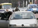 Под арестом автомобили нелегальных перевозчиков