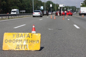 Сотрудники ГАИ пытались остановить водителя-лихача при помощи грузовика с полуприцепом. Водитель погиб