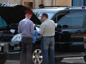 В столице, с 1-го октября, останется два пункта регистрации автомобилей